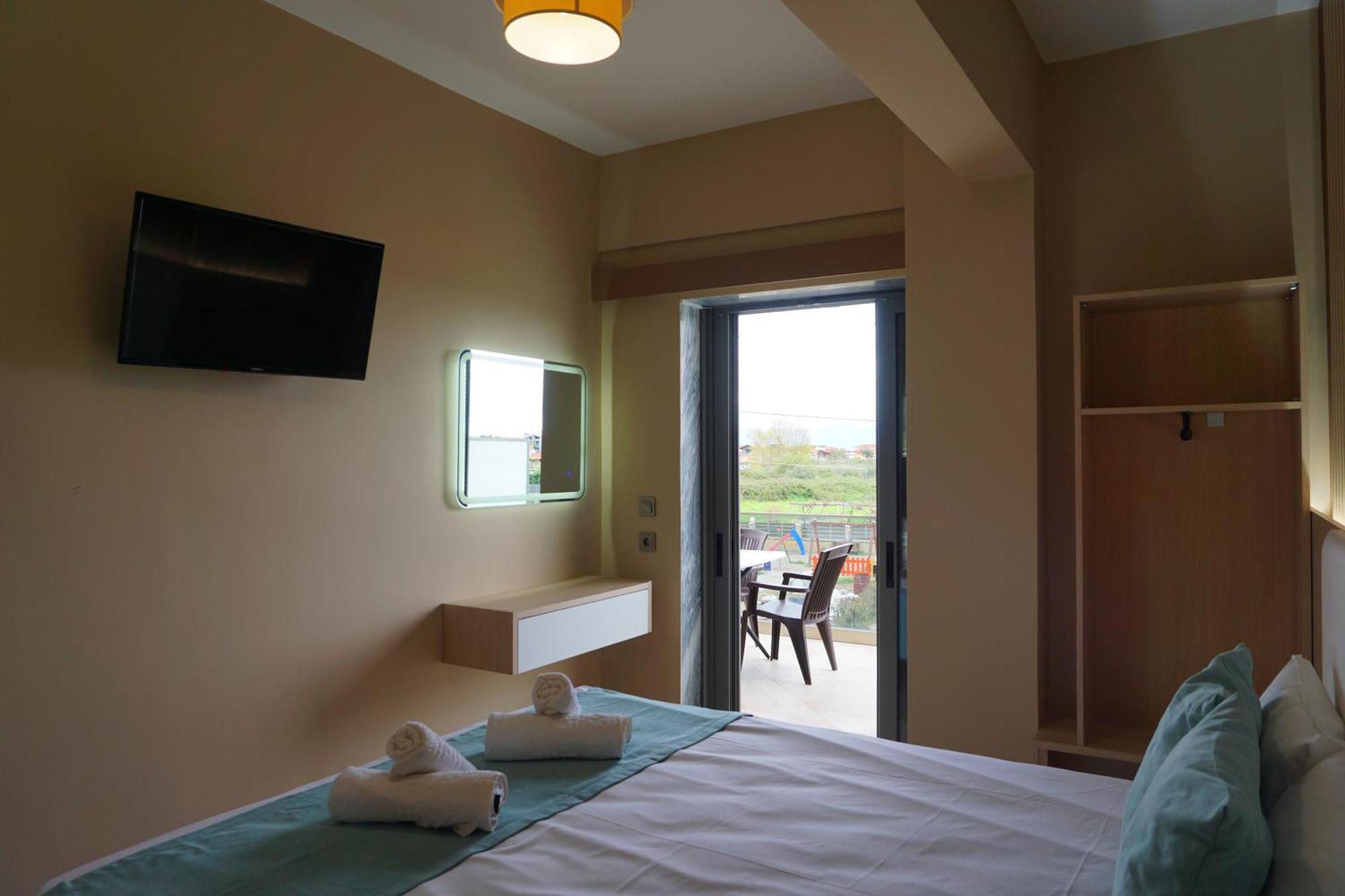 House Michalis Aparthotel Sarti Exterior photo