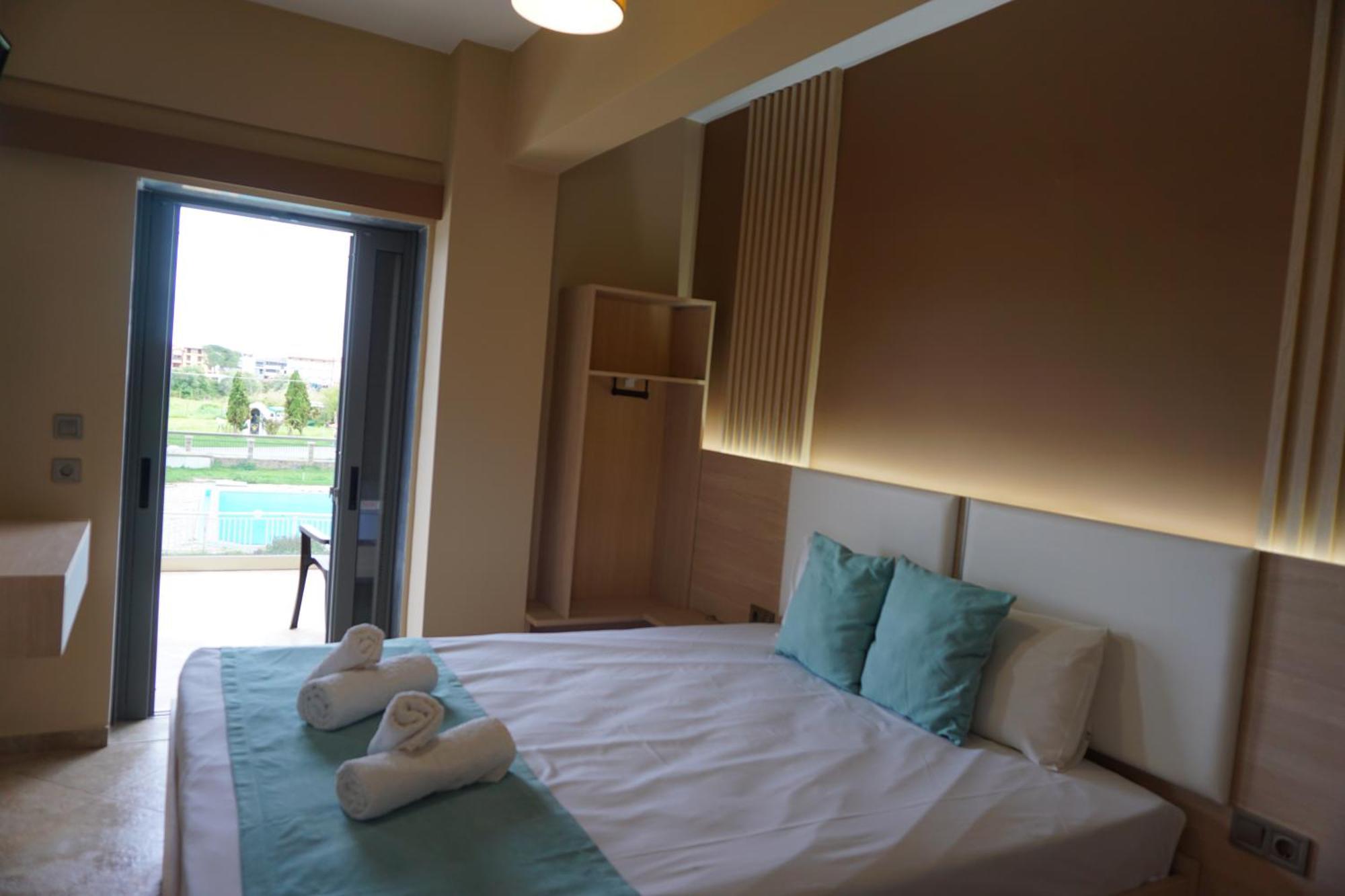 House Michalis Aparthotel Sarti Exterior photo