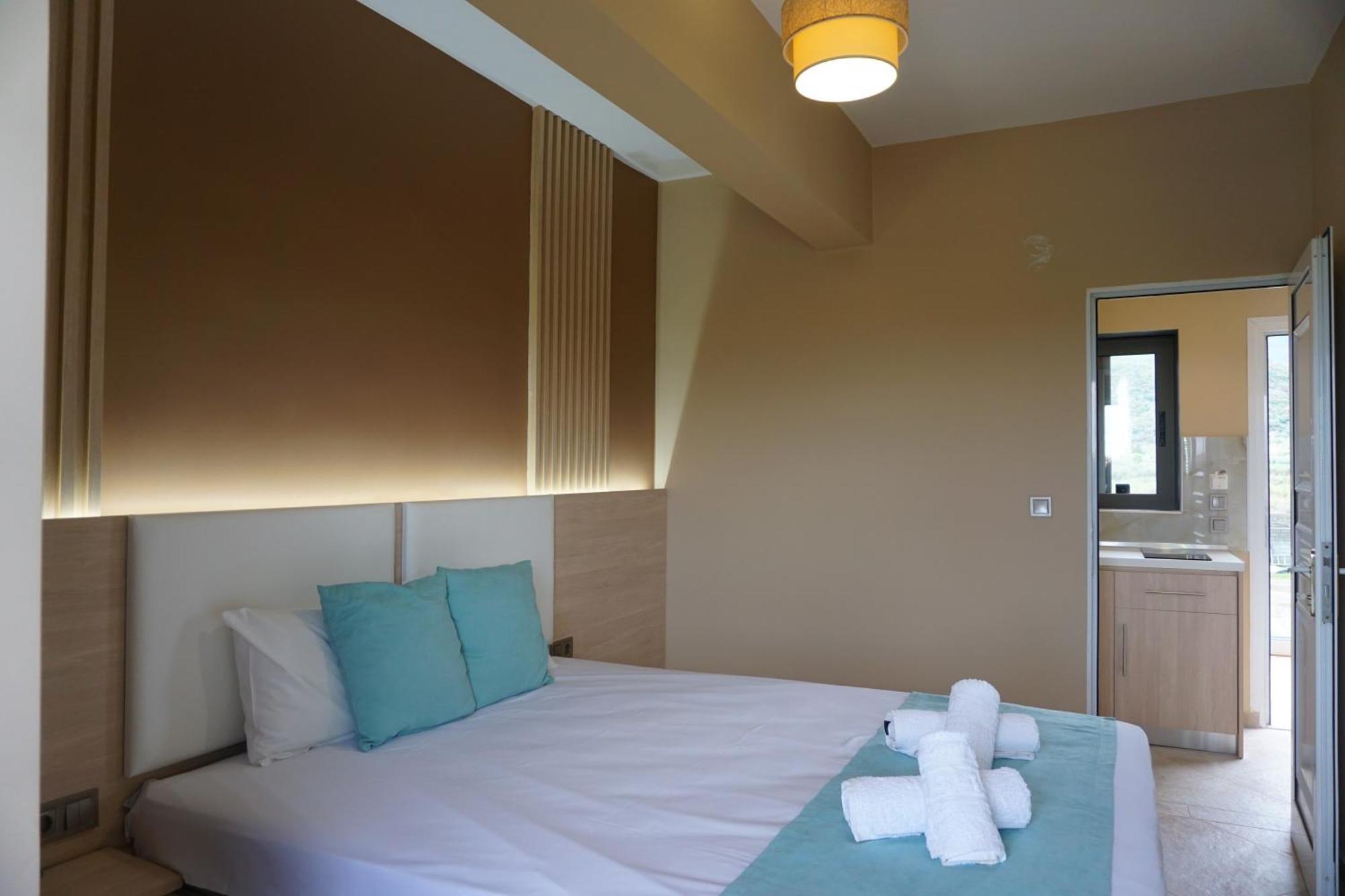 House Michalis Aparthotel Sarti Exterior photo